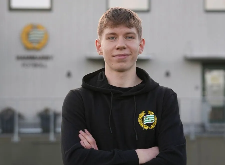 Bajen värvar Björn Hedlöf
