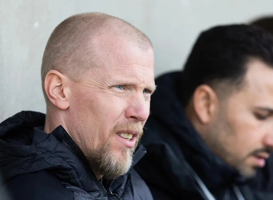 Förlängning med tränarduon på plats